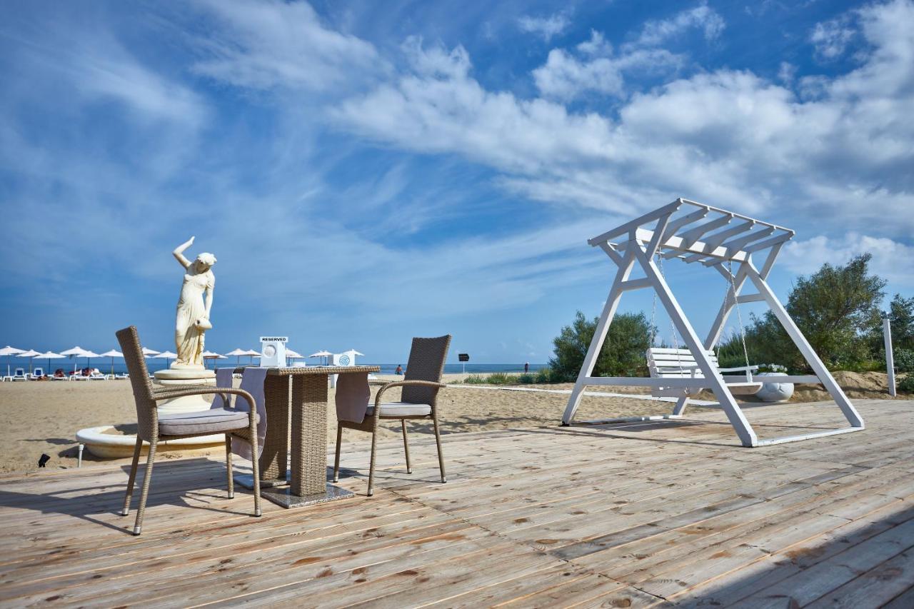 Bugaz Sea View Hotell Gribovka Exteriör bild