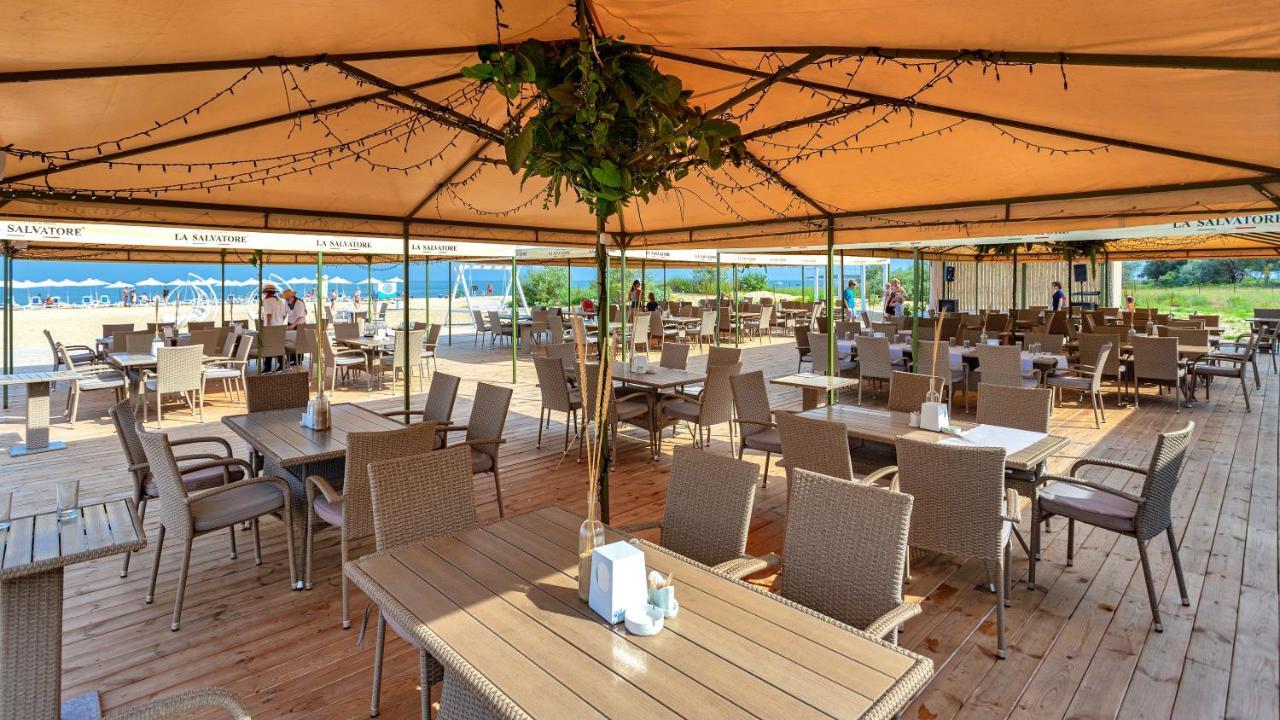 Bugaz Sea View Hotell Gribovka Exteriör bild