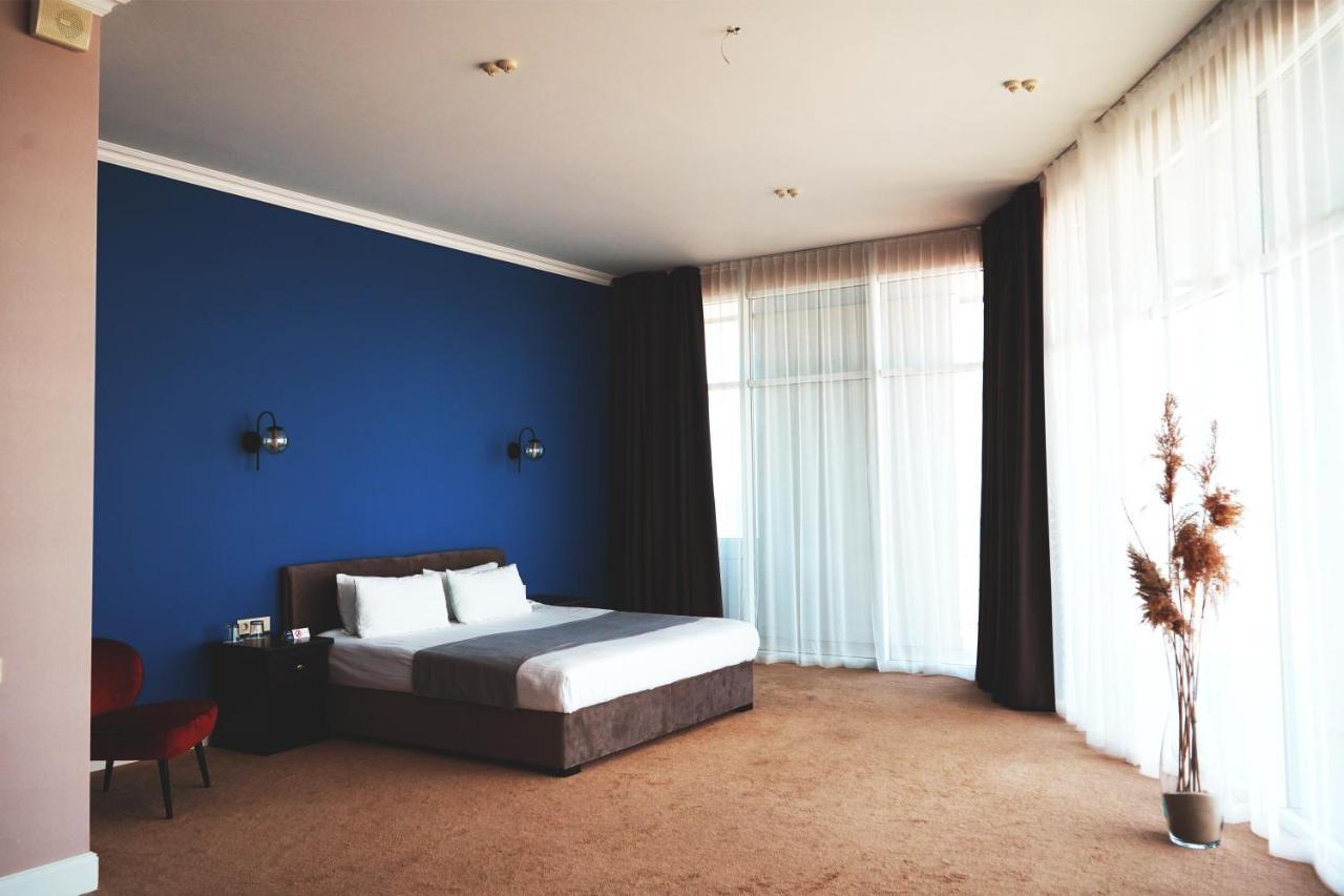 Bugaz Sea View Hotell Gribovka Exteriör bild