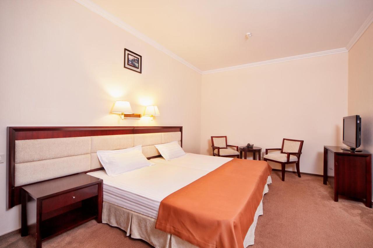 Bugaz Sea View Hotell Gribovka Exteriör bild