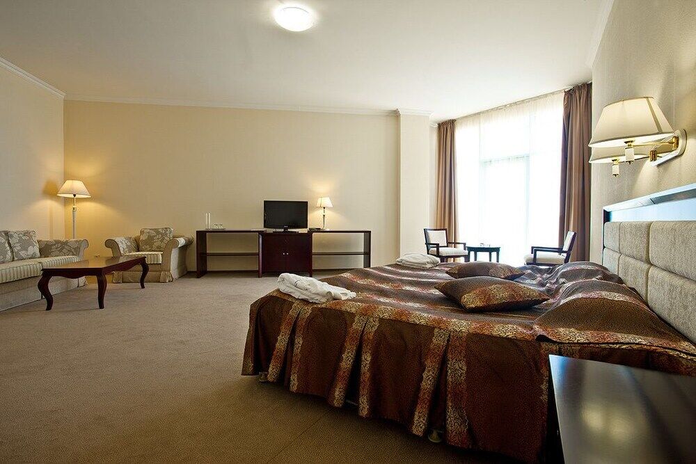 Bugaz Sea View Hotell Gribovka Exteriör bild